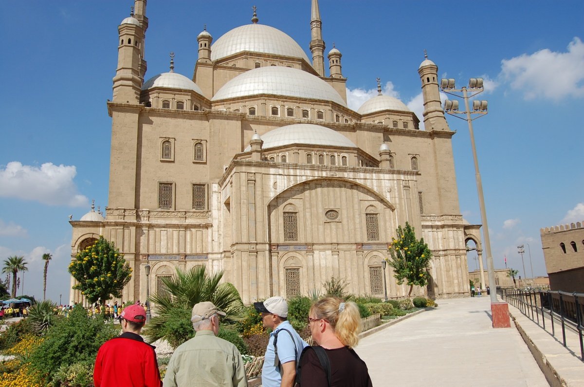 8Cairo by bus From Sharm El-Sheikh